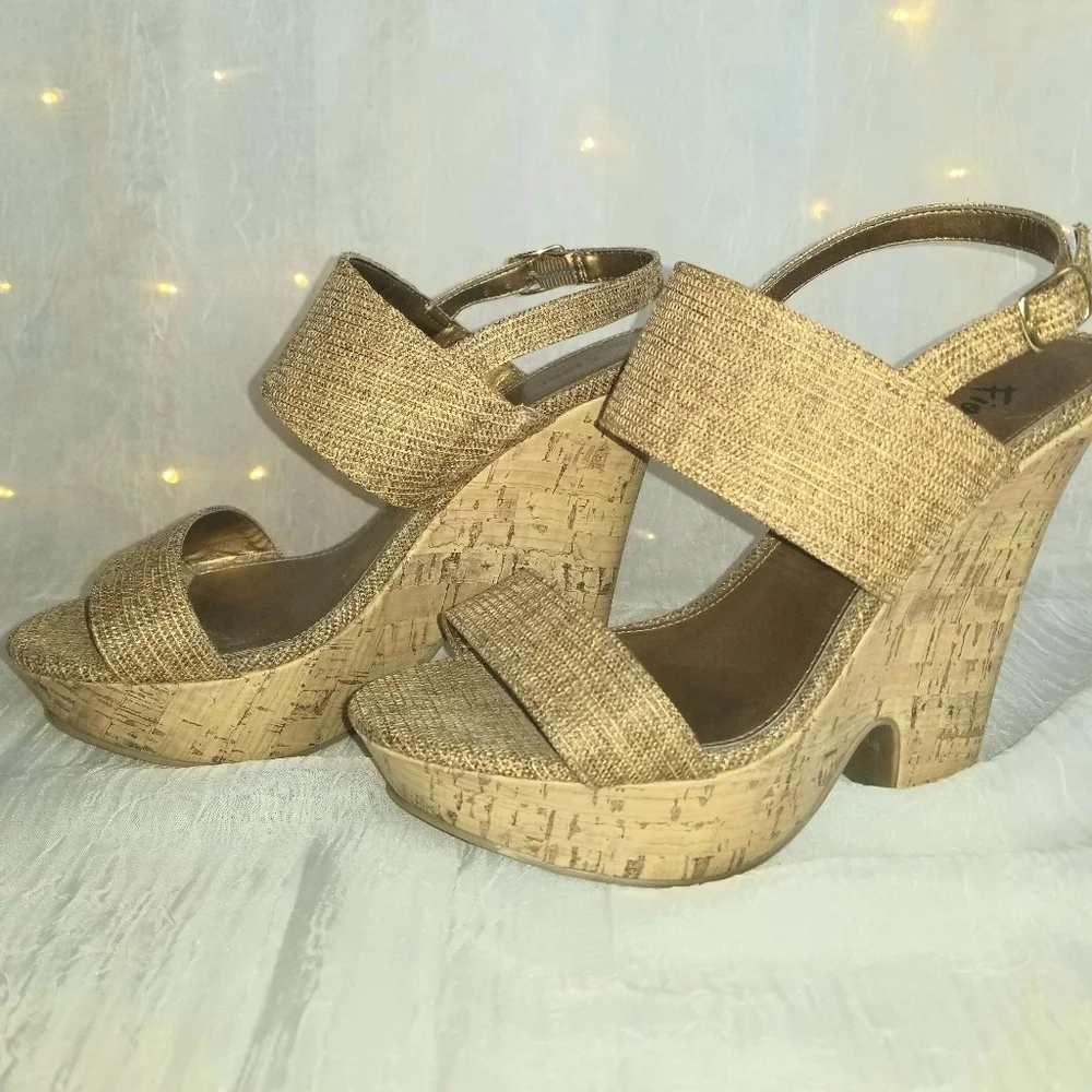FIONI Clothing shimmery burlap